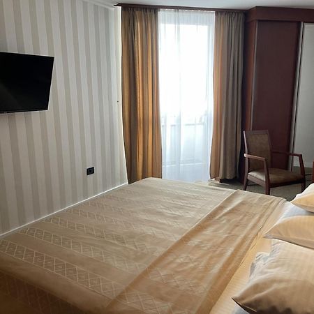 Hotel Bosna Banja Luka Zewnętrze zdjęcie