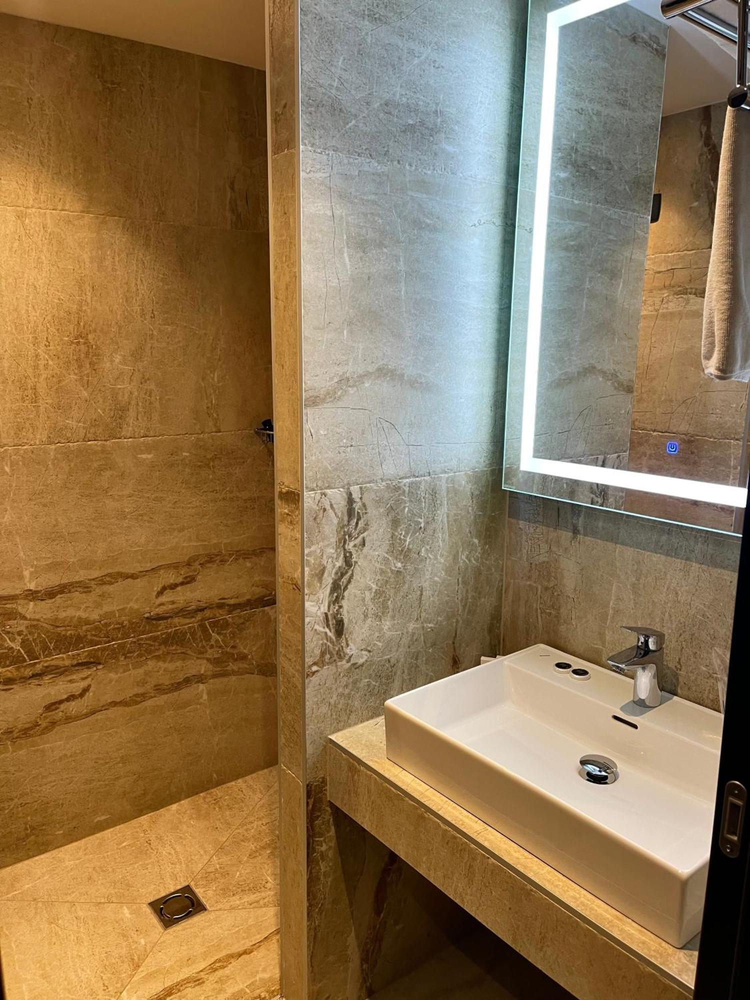 Hotel Bosna Banja Luka Zewnętrze zdjęcie