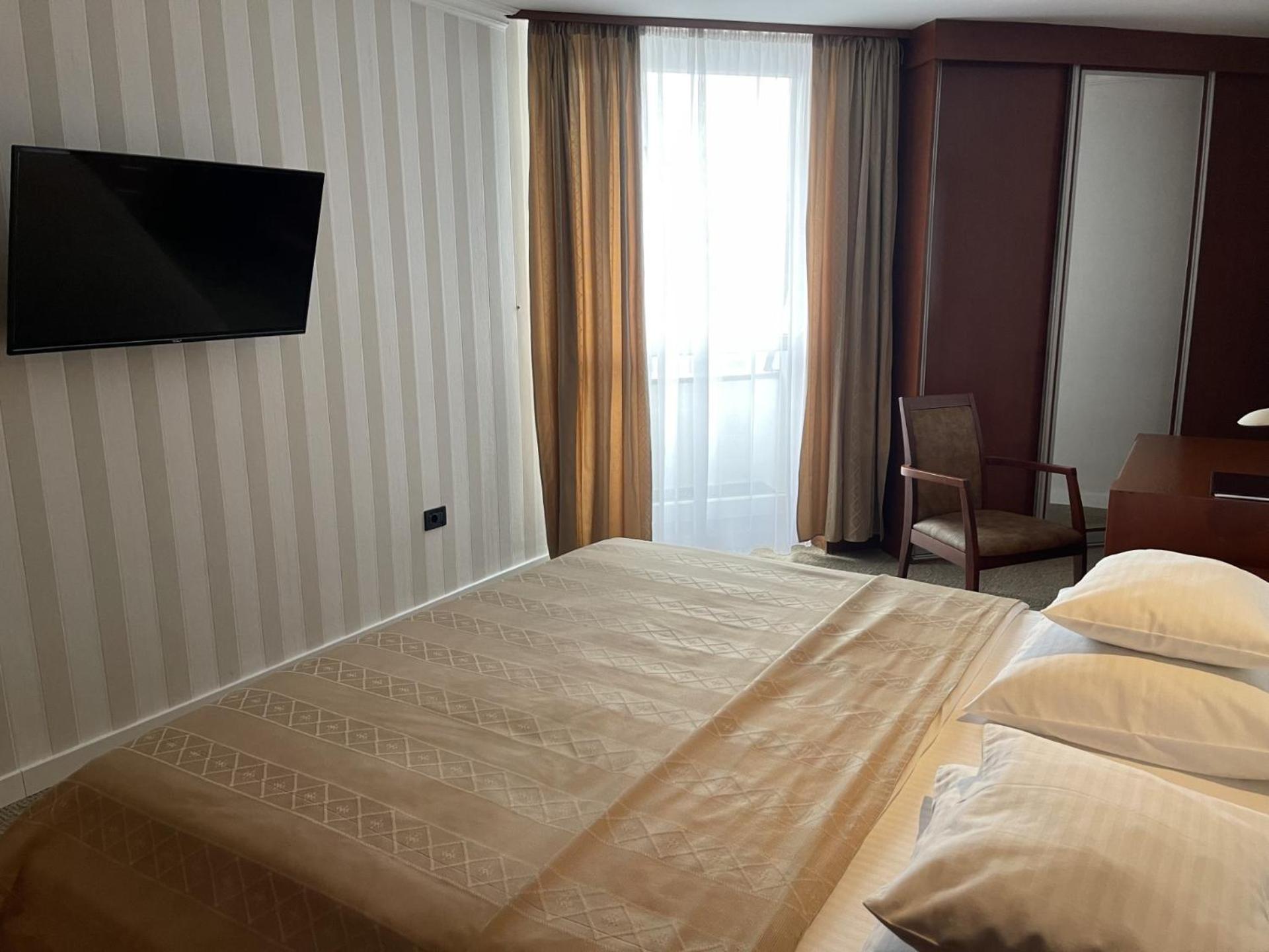 Hotel Bosna Banja Luka Zewnętrze zdjęcie